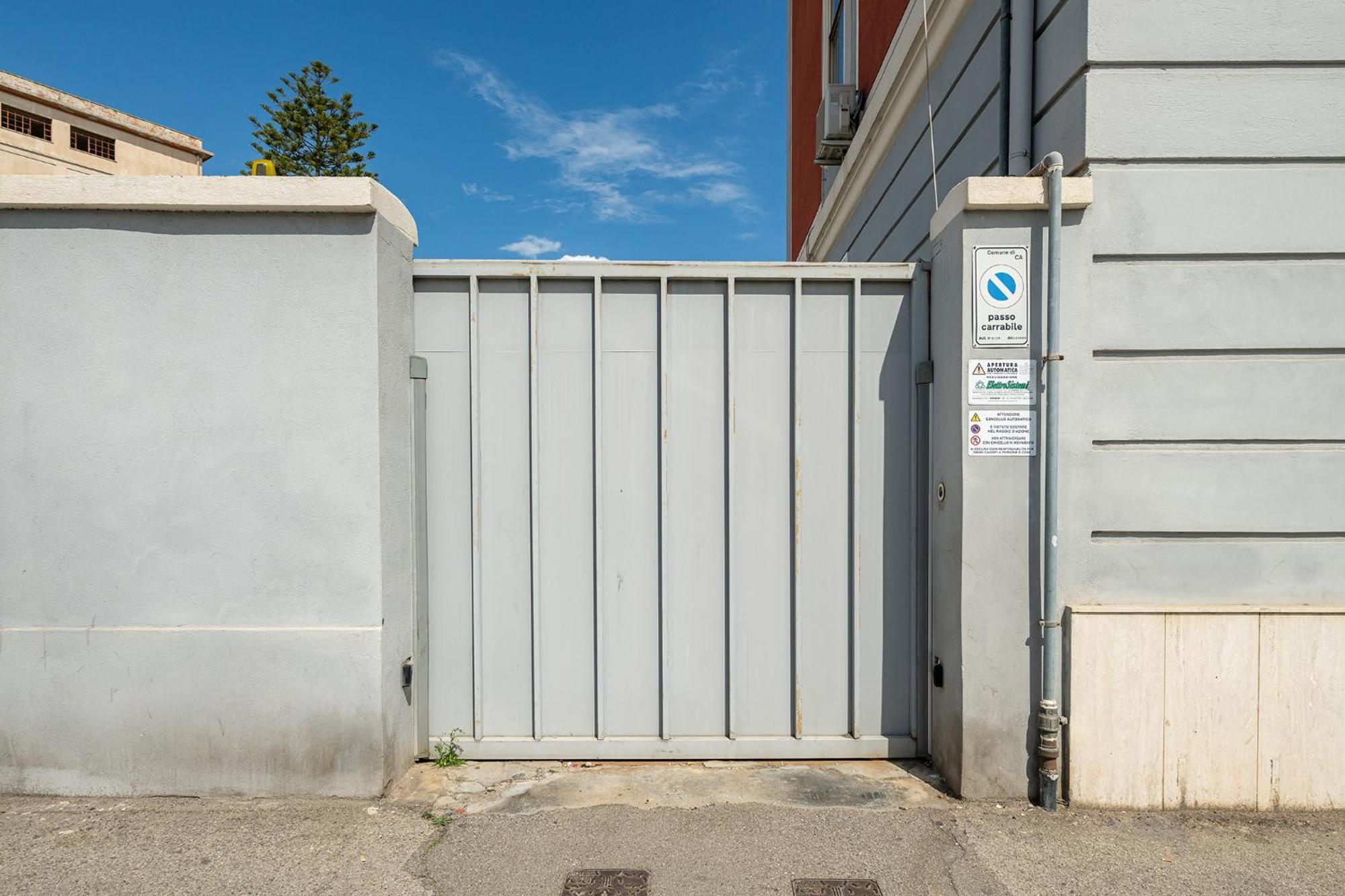 La Plaia Suites Cagliari Eksteriør billede